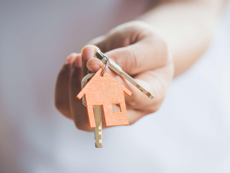 Easy Steps To Sell Your House Fast