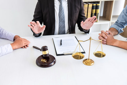 How To Find The Divorce Lawyer